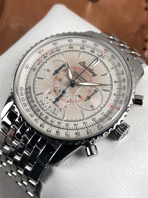 breitling navitimer montbrillant a30030 2|which Breitling Navitimer to buy.